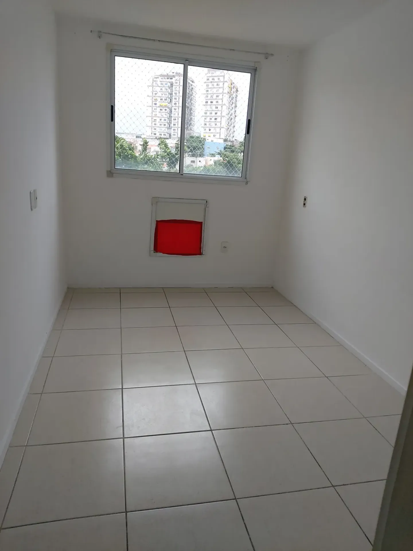 Квартира 52 м² з 2 спальнями та балконом — photo 25