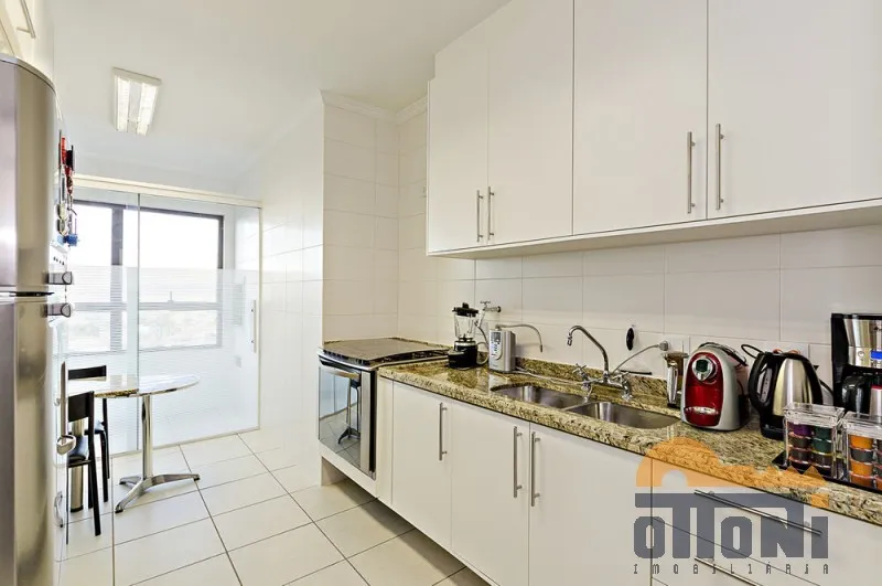 Apartamento mobiliado com 3 quartos e 3 banheiros — photo 5