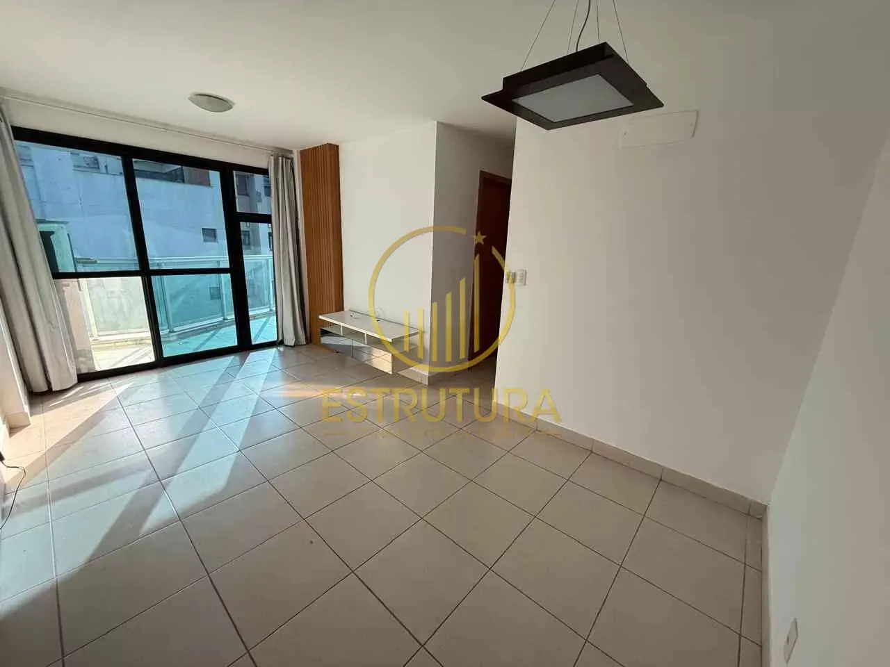 Rental apartment with 2 bedrooms and a balcony — photo 5
