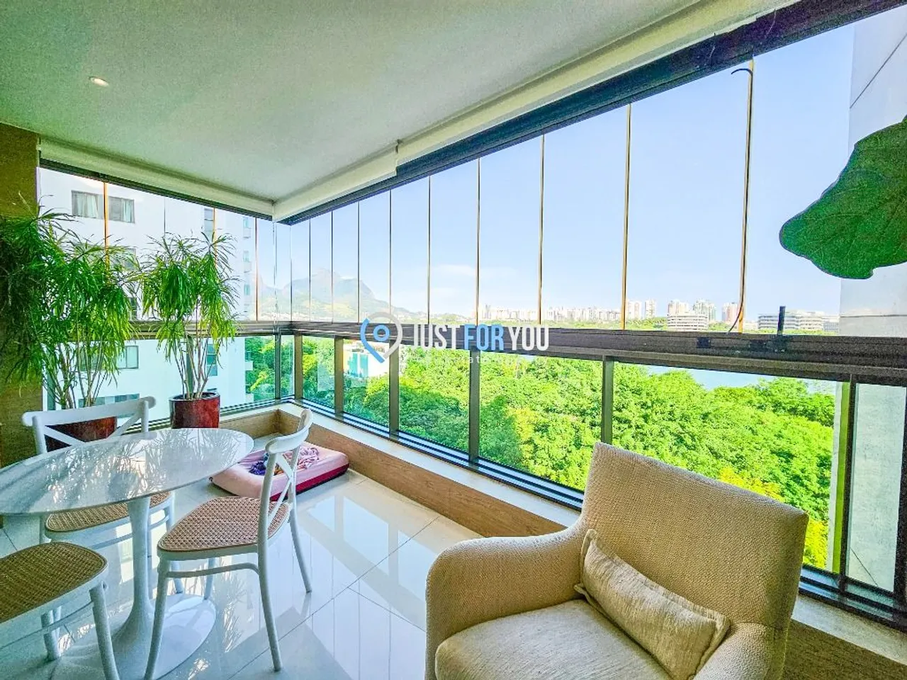 Apartamento de 2 dormitórios com cozinha integrada — photo 3