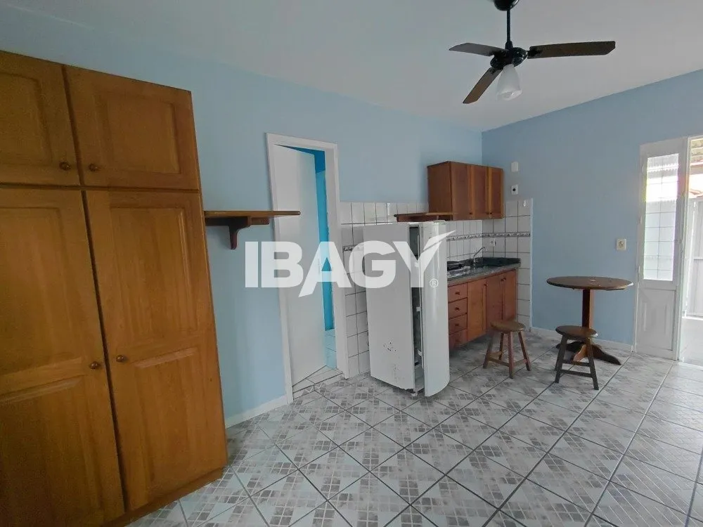 Китнет-студия с электрической плитой и 1 ванной — photo 6