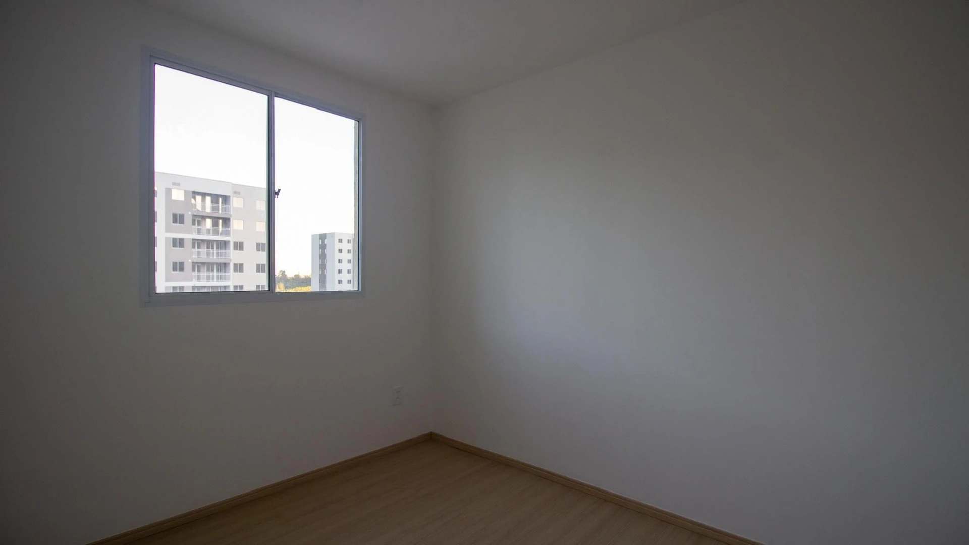 Home office in a 2-bedroom apartment, 45 m² — photo 7