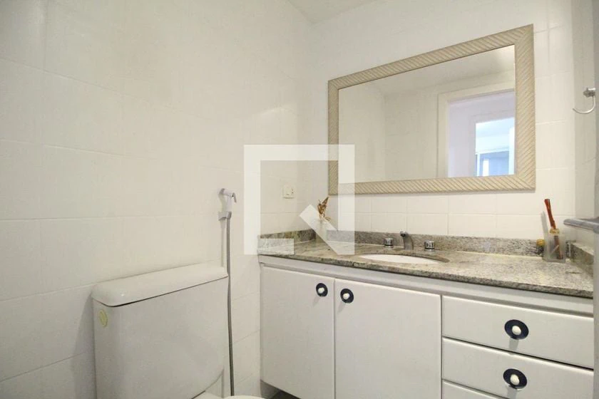 3-bedroom apartment in a building with a sauna — photo 29