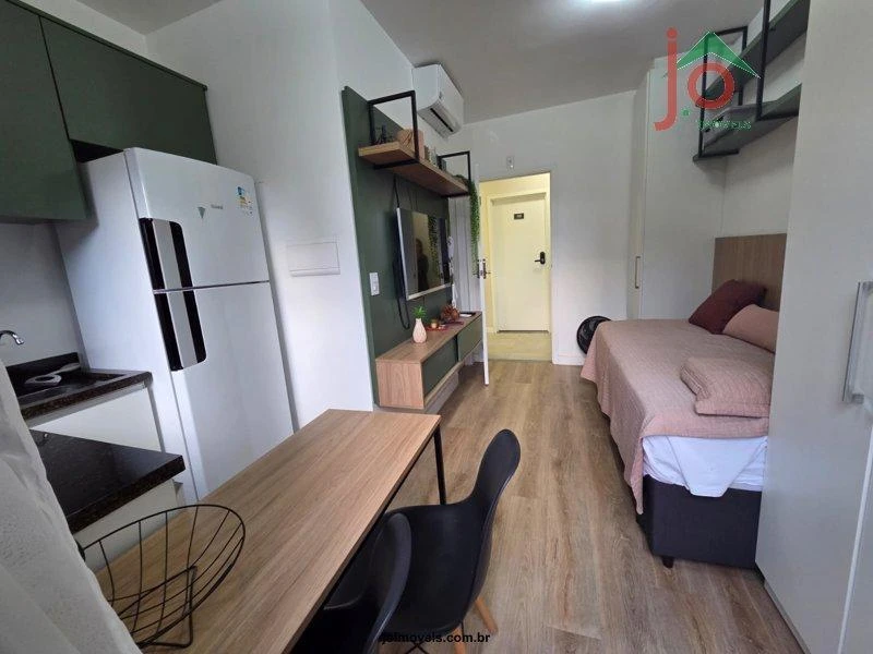 One-bedroom apartment with a washing machine in Curitiba — photo 2