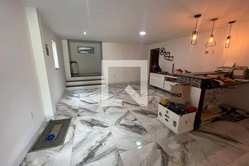 Casa sem mobília com 8 suítes e 1100 m² — photo 38