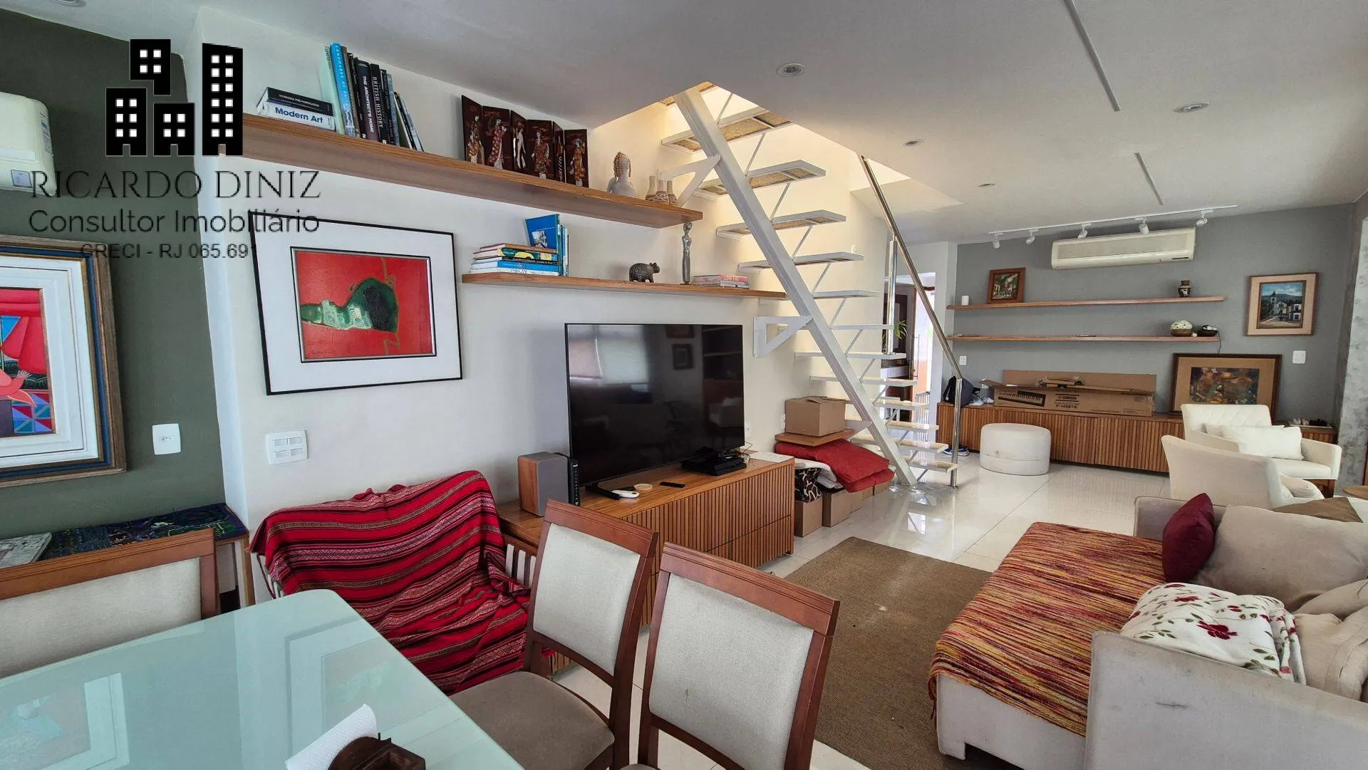 Dishwasher in a 3-bedroom apartment, 221 m²