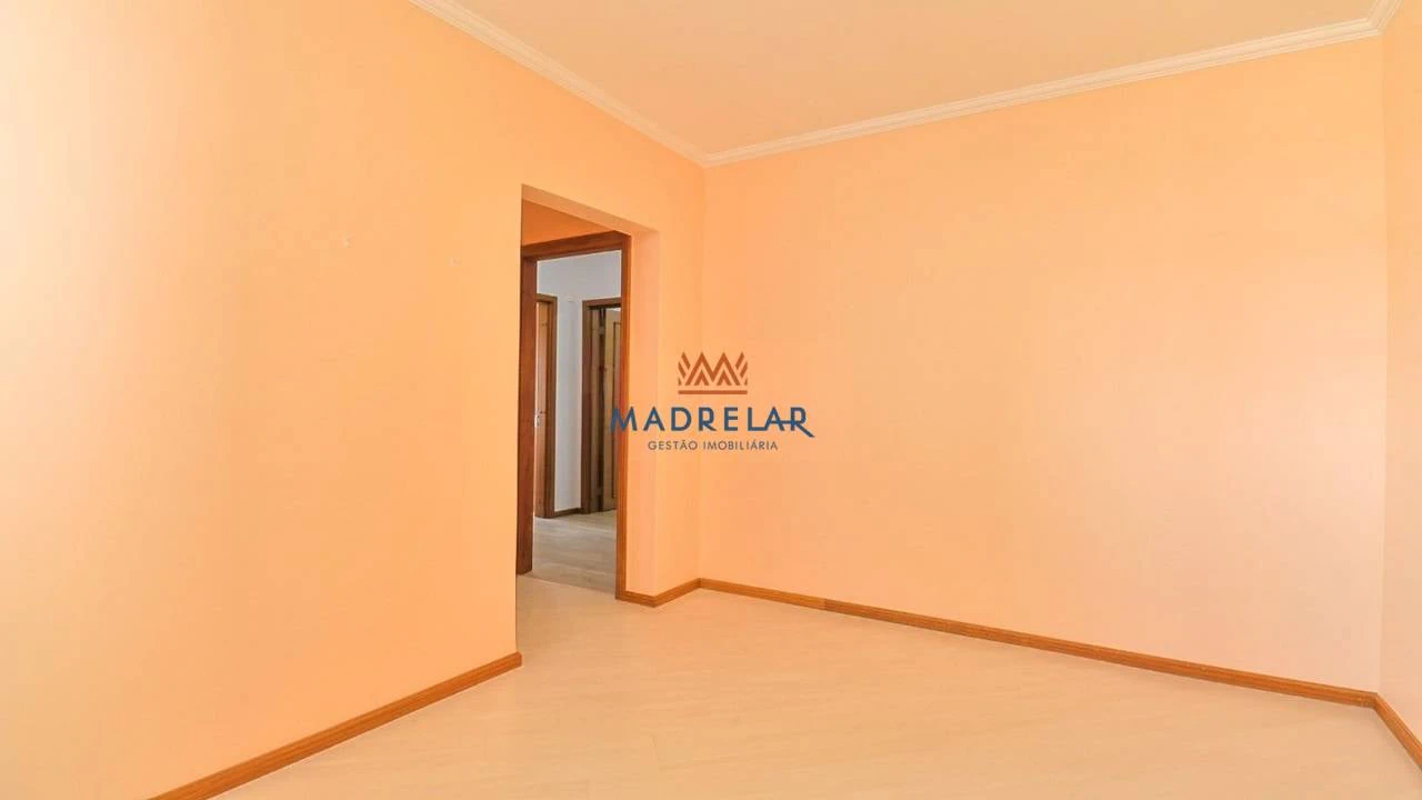 Bathtub in a 3-bedroom apartment, 112 m² — photo 5