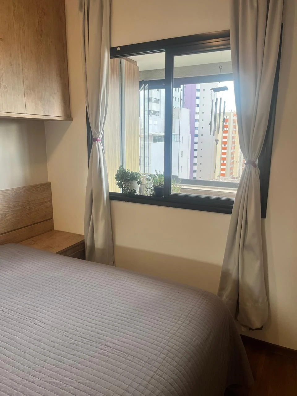 Furnished apartment, 48 m², with a glass-enclosed balcony — photo 32