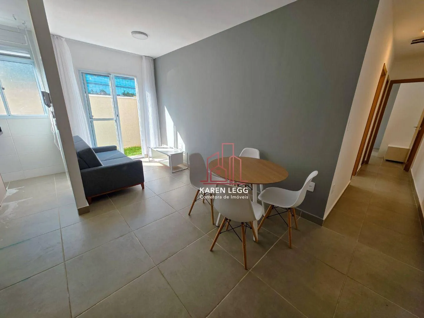 Apartamento mobiliado com 2 quartos e cozinha integrada — photo 2
