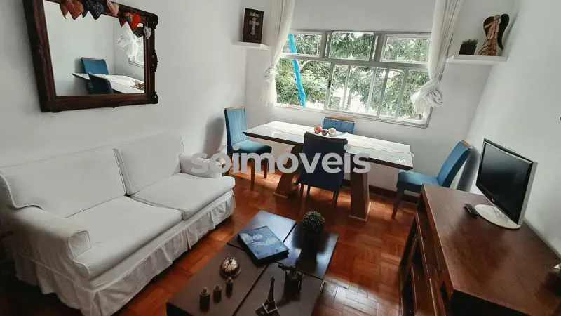 3-bedroom apartment with a washing machine