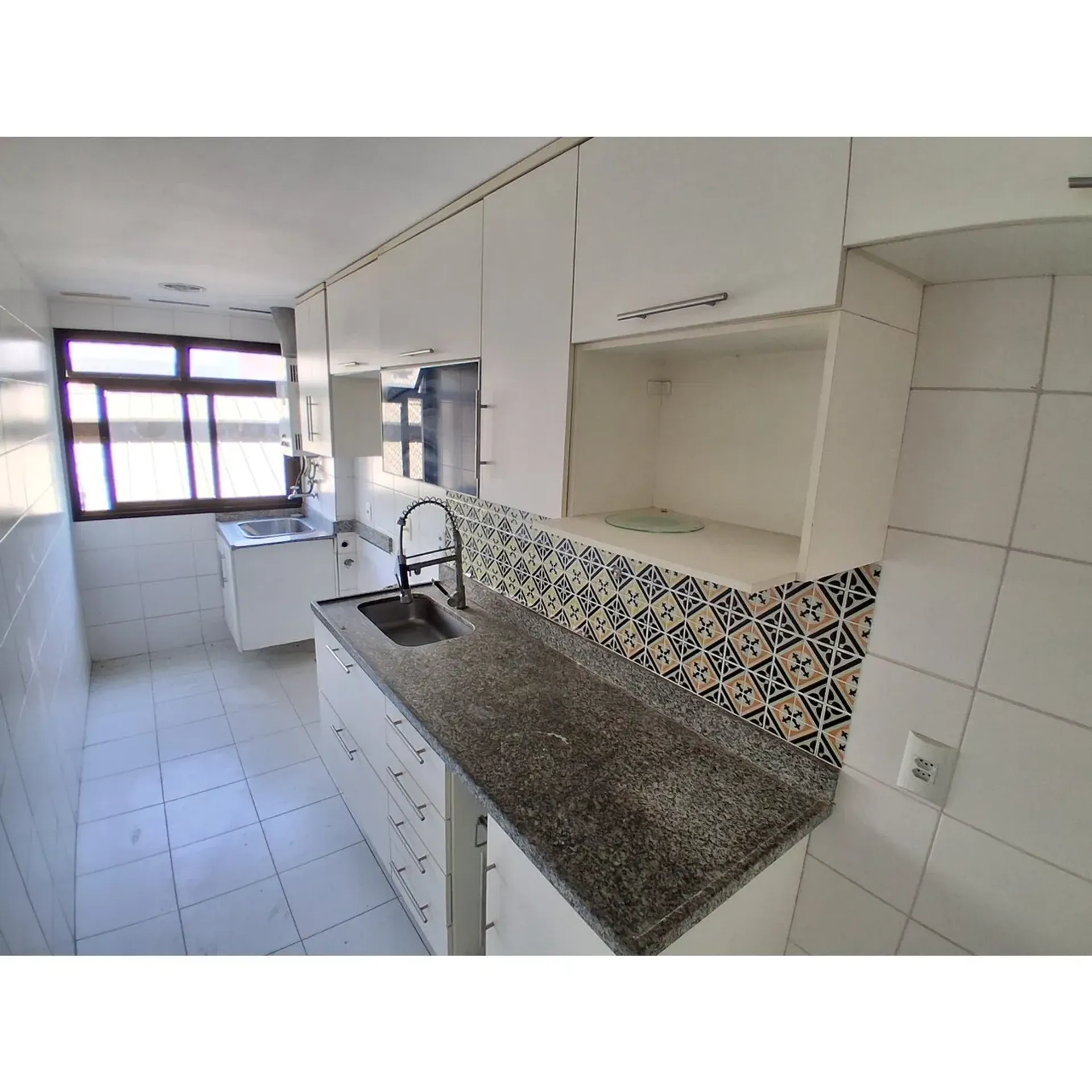 73 m² 2-bedroom rental apartment with balcony — photo 44