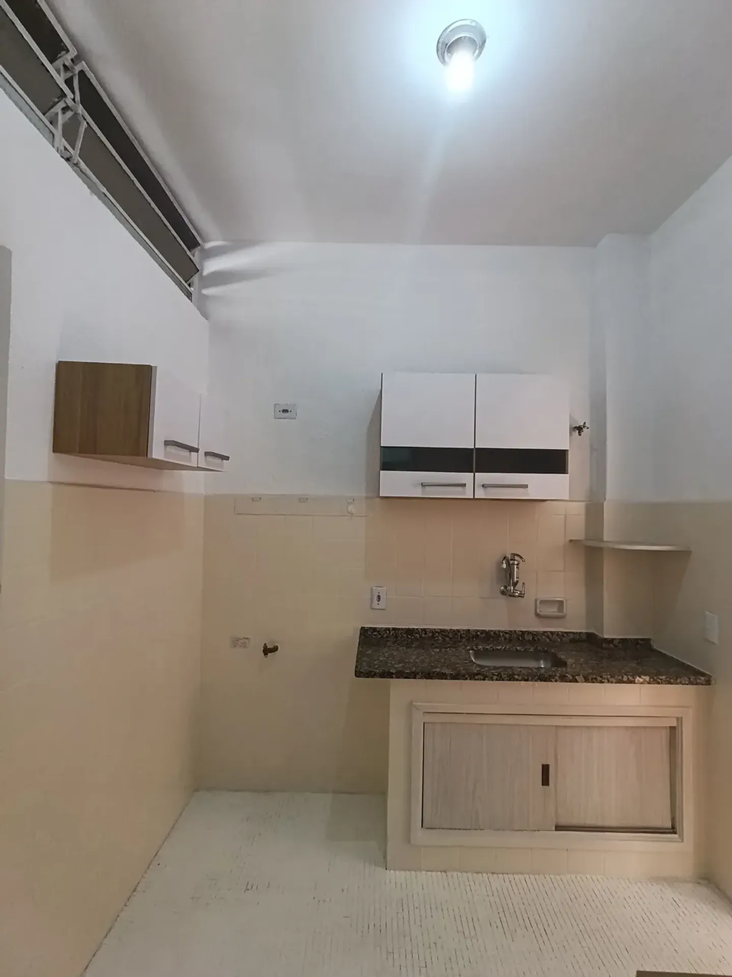11th-floor apartment with 2 bedrooms and 2 bathrooms — photo 6