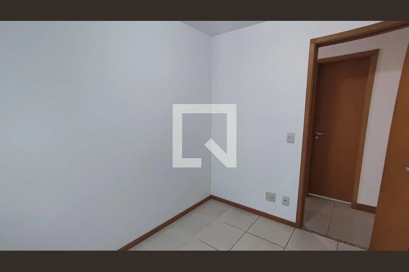 3-bedroom apartment in a building with a gym — photo 41