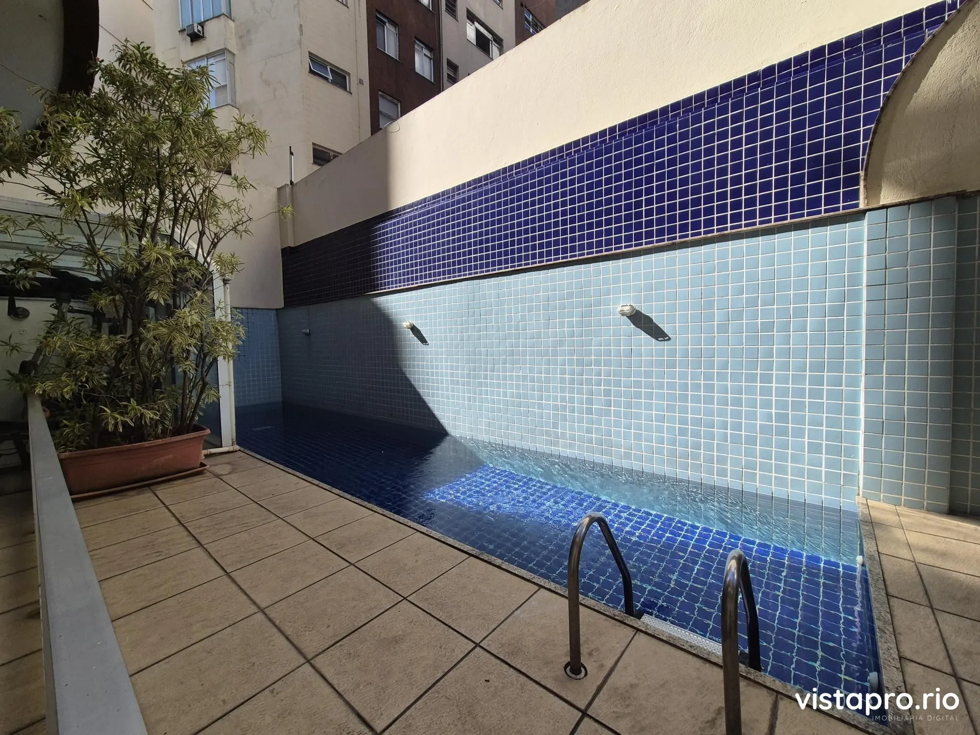Furnished apartment, 50 m², with a water view — photo 25