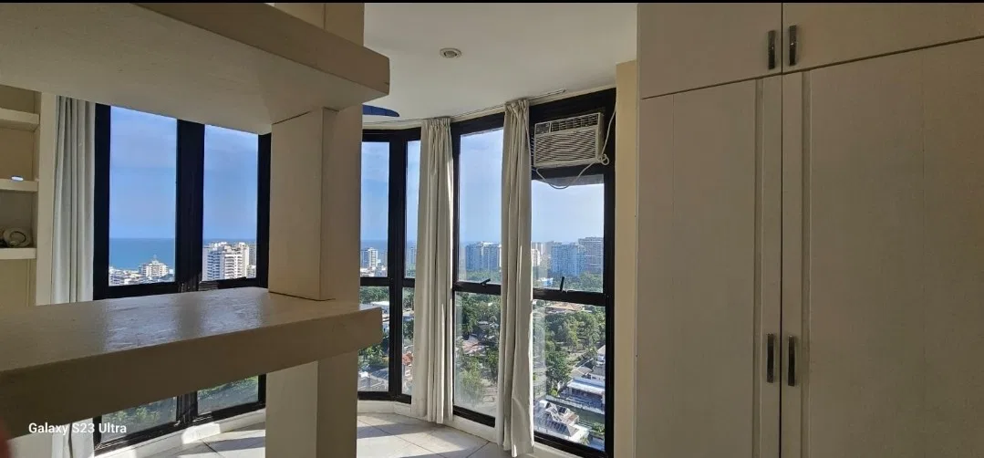 150 m² apartment with 3 en-suite bedrooms and 2 parking — photo 27