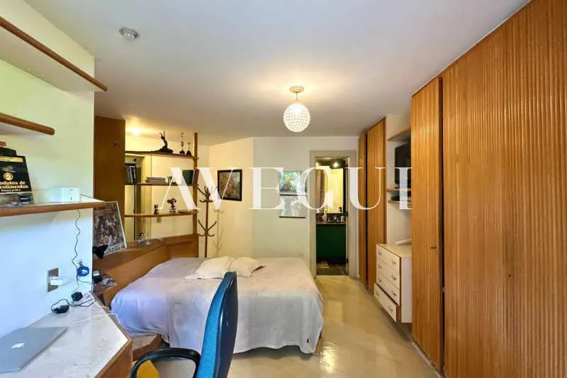 Apartment with 3 bedrooms and 5 bathrooms, 2 parking spaces — photo 21