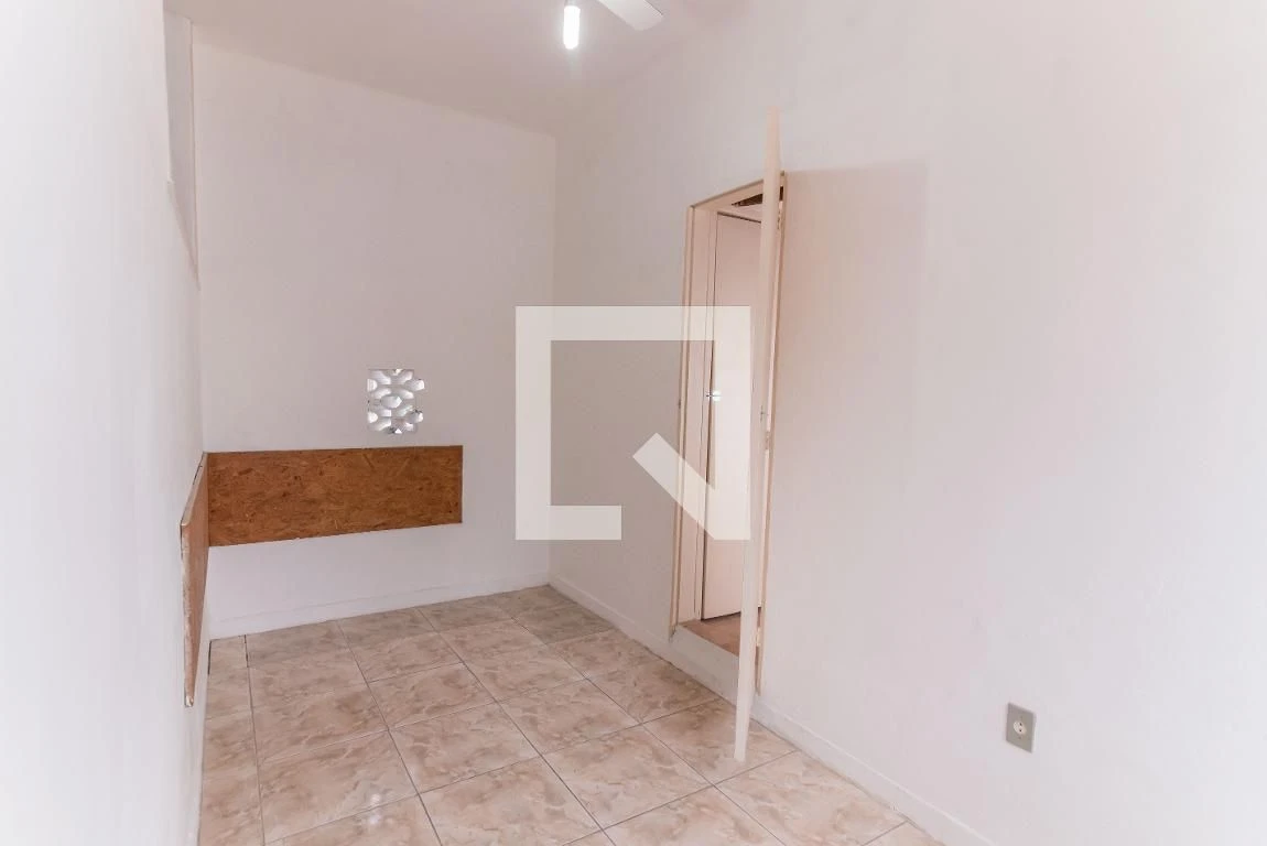 Apartment with 3 bedrooms and 1 en-suite, no parking — photo 38