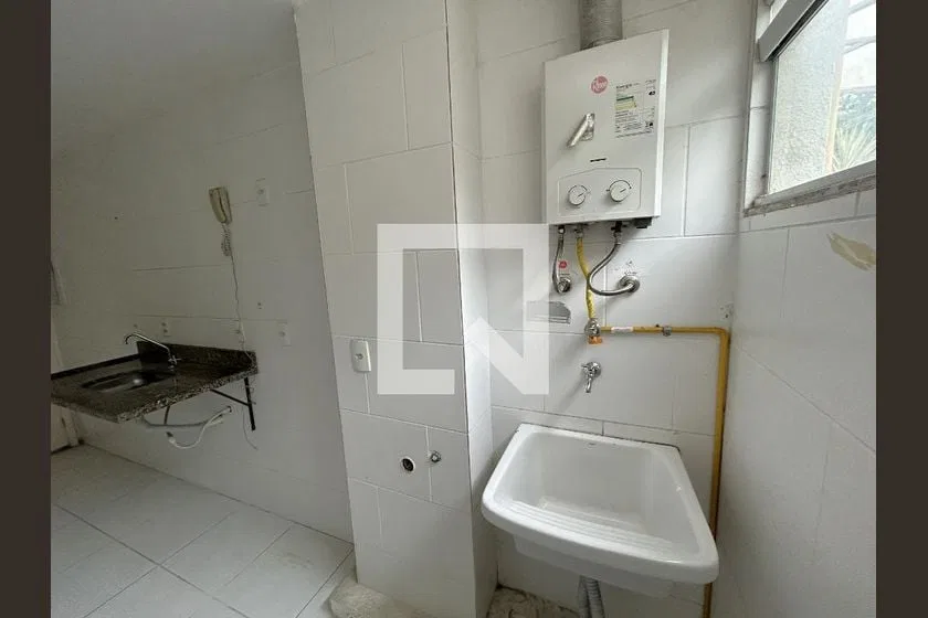 Apartamento de 37 m² com 1 quarto e 2 banheiros — photo 4