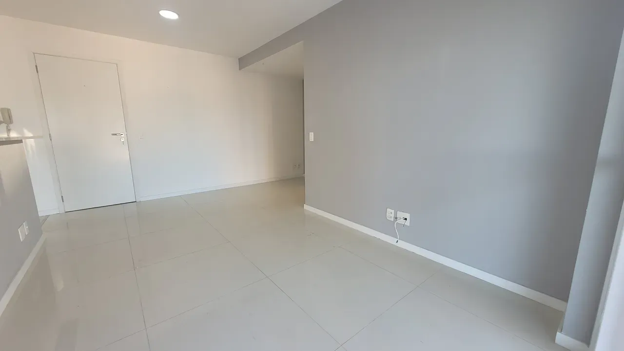 82 m² apartment with a home office and a mountain view — photo 8