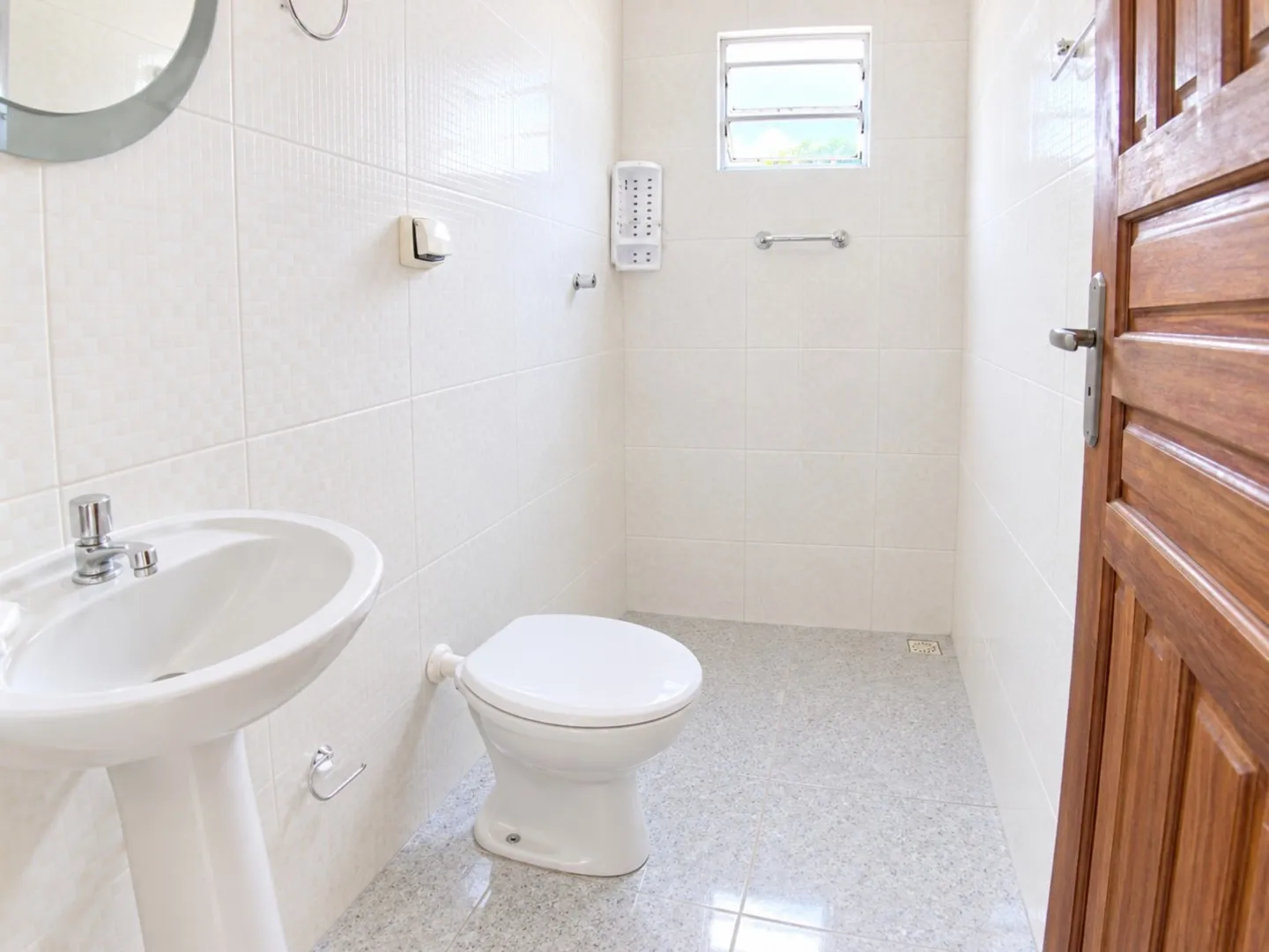 Будинок: 2 спальні, 1 з власною ванною кімнатою, 70 м² — photo 18