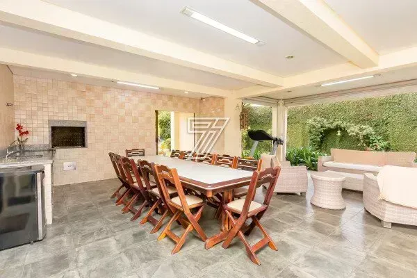 Furnished house with 3 bedrooms and 5 bathrooms — photo 33