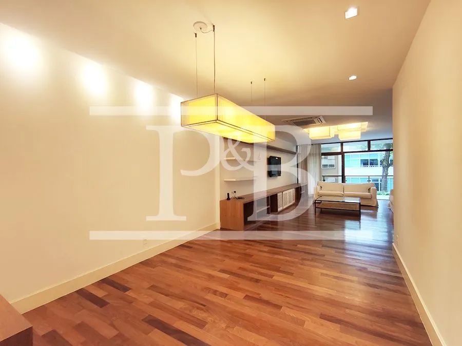 Rental apartment with 3 bedrooms and 261 m² — photo 15