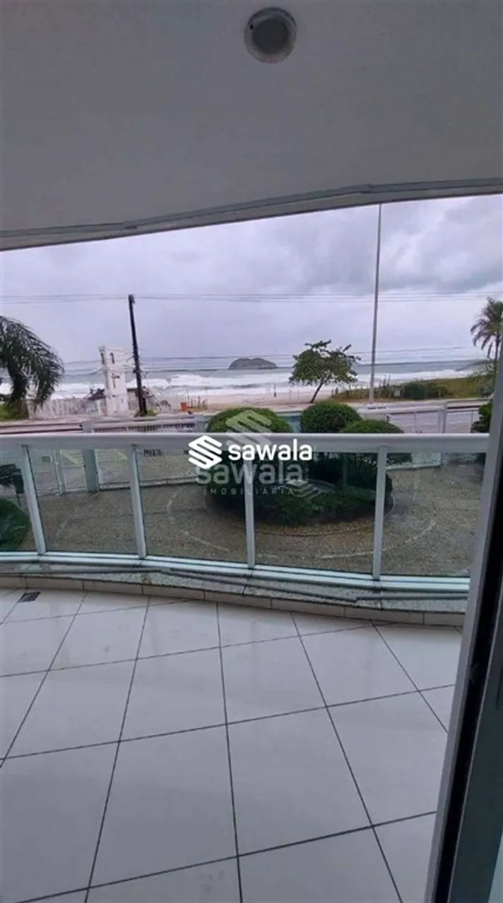 110 m² apartment with 2 bedrooms and a glass balcony — photo 3
