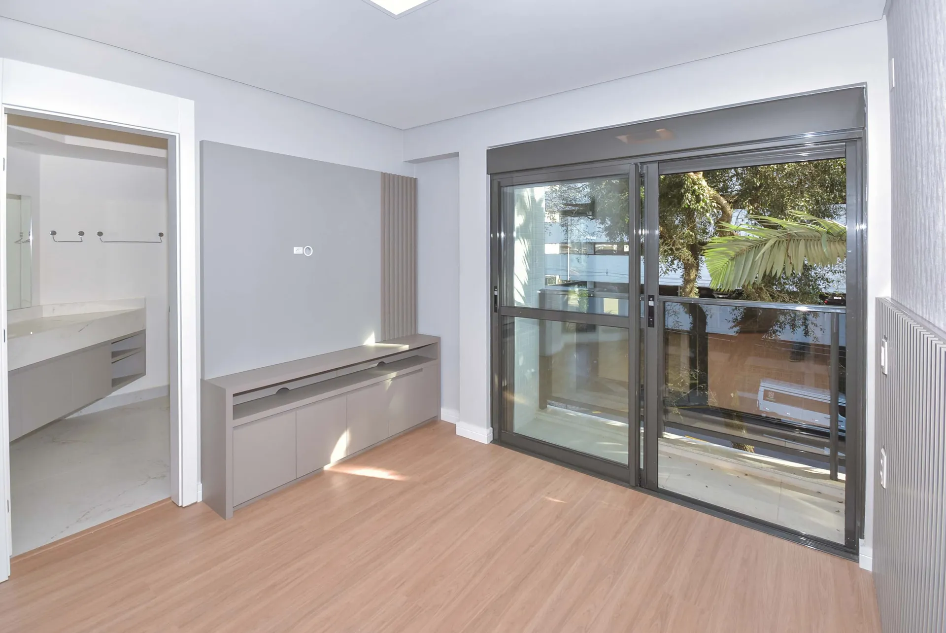 3-bedroom apartment with 182 m² and 2 parking spaces — photo 37