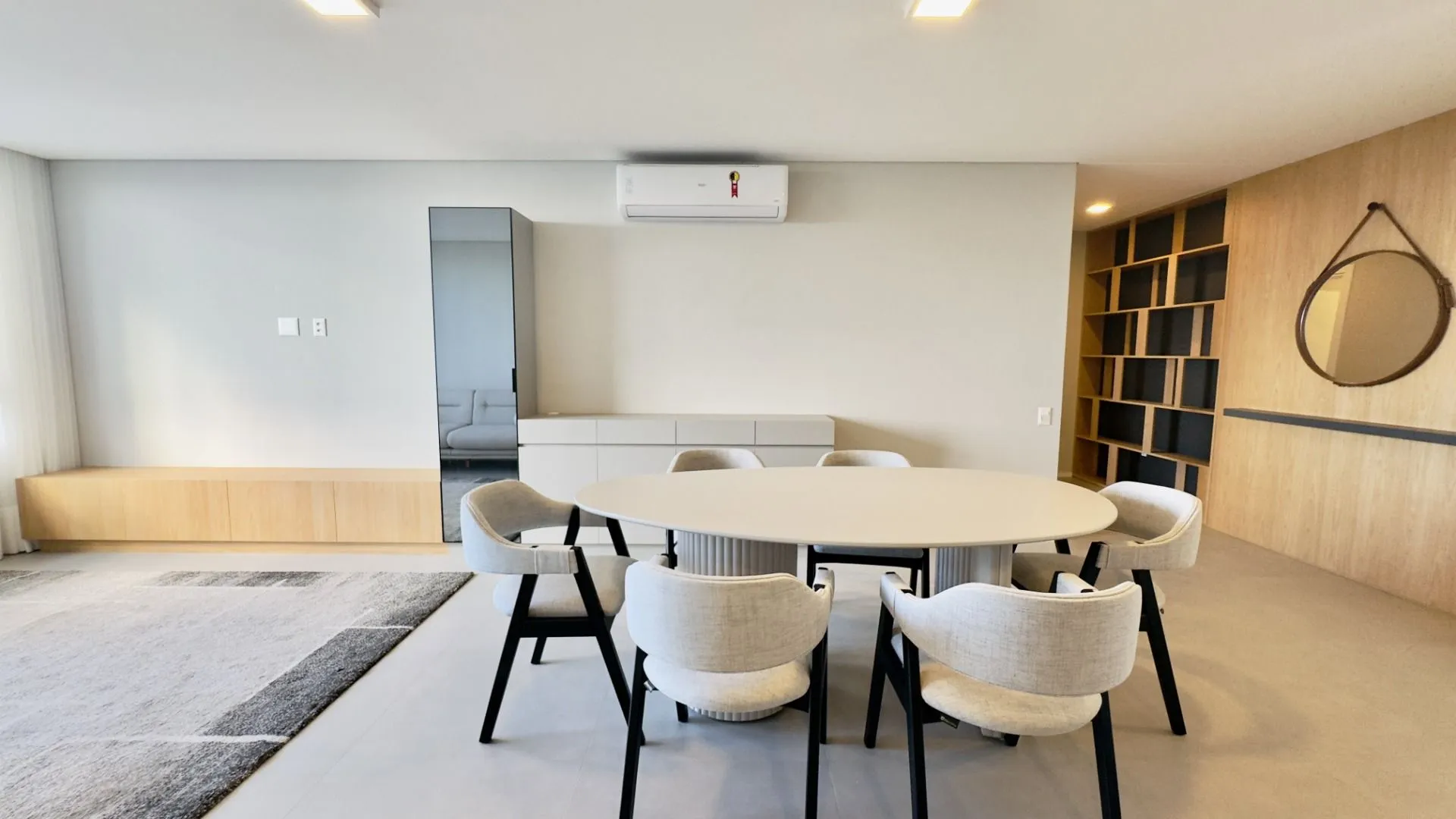 Water view in a 2-bedroom apartment, 110 m² — photo 11