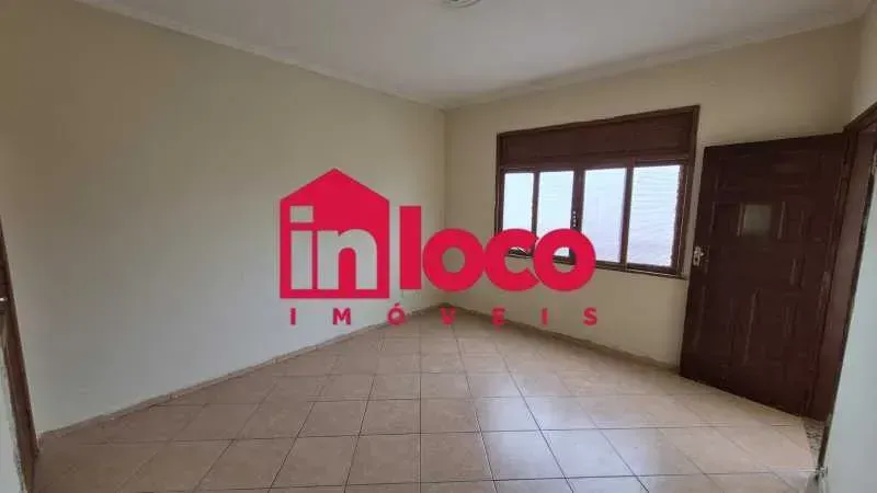 1-bedroom apartment with a balcony and separate kitchen — photo 14