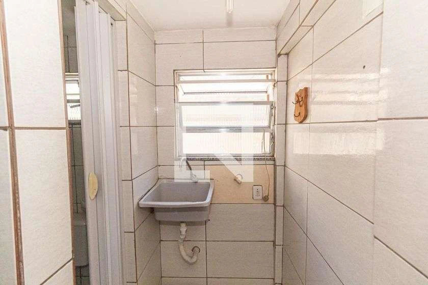 34 m² house with 1 bedroom and built-in kitchen cabinets