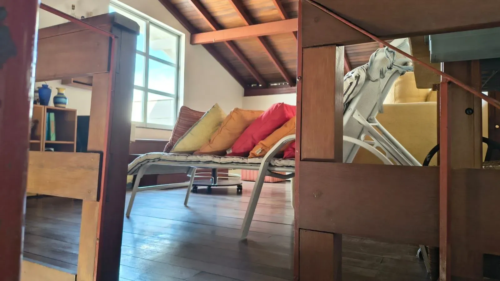 2-bedroom house with a water view in Florianópolis — photo 27