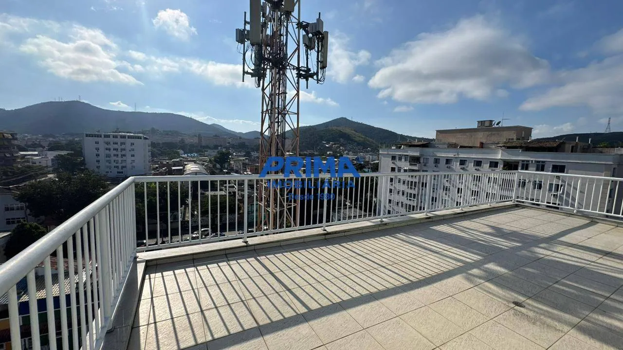 2-bedroom apartment with a mountain view in Rio de Janeiro — photo 7
