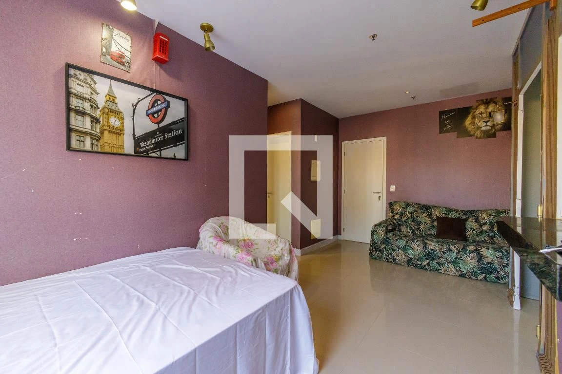 Furnished apartment with 2 bedrooms, 1 en-suite and balcony — photo 12