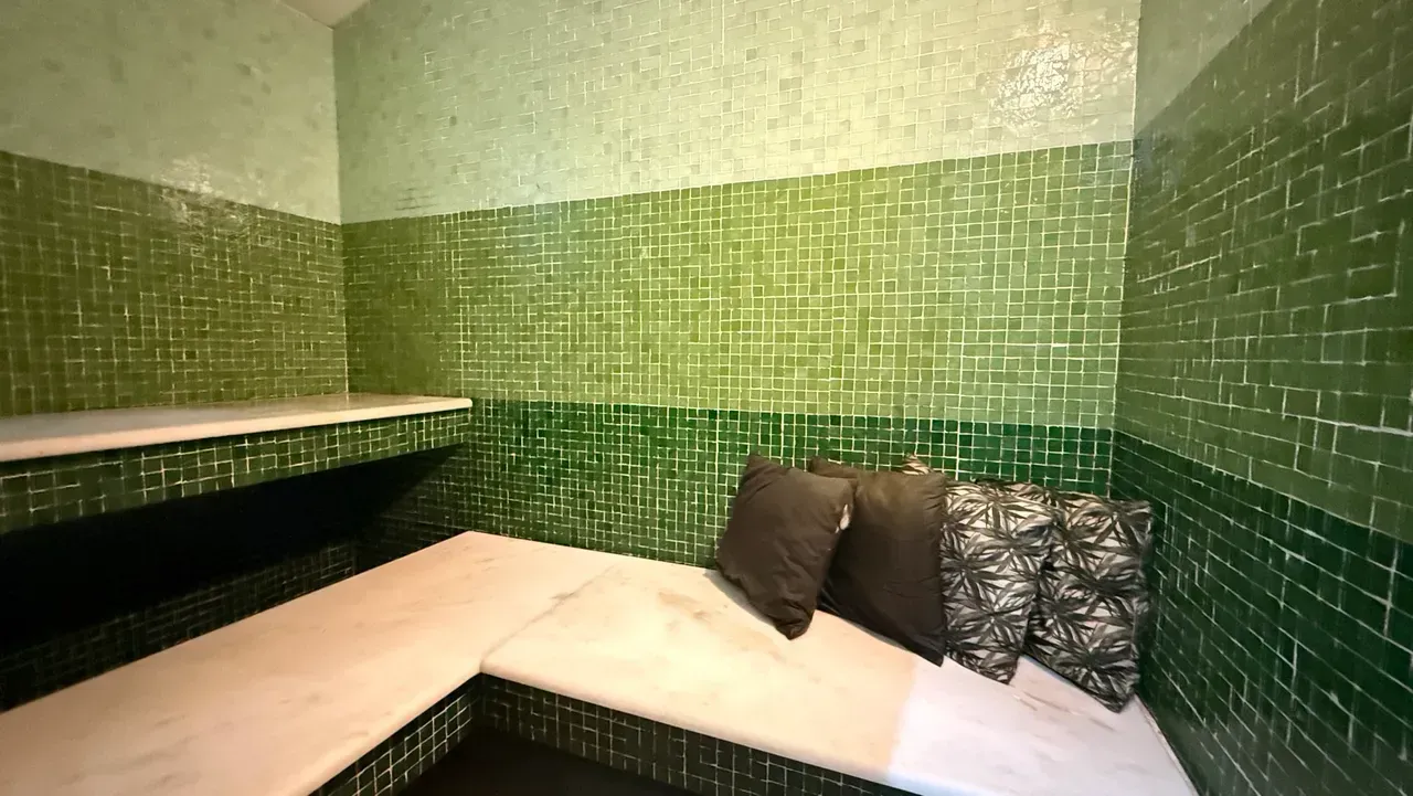 Furnished house with 4 bedrooms and a gas kitchen — photo 18