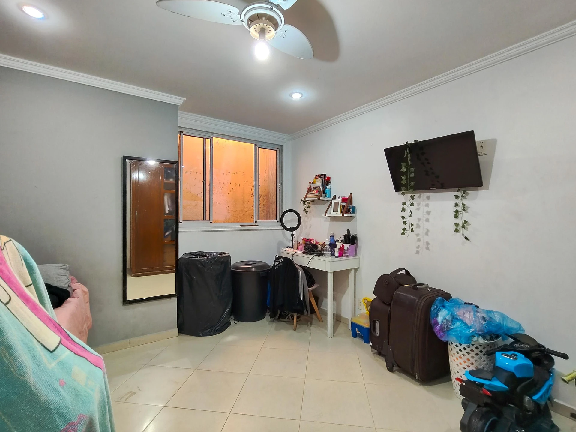 Rental house with 2 bedrooms and an open-plan kitchen — photo 32
