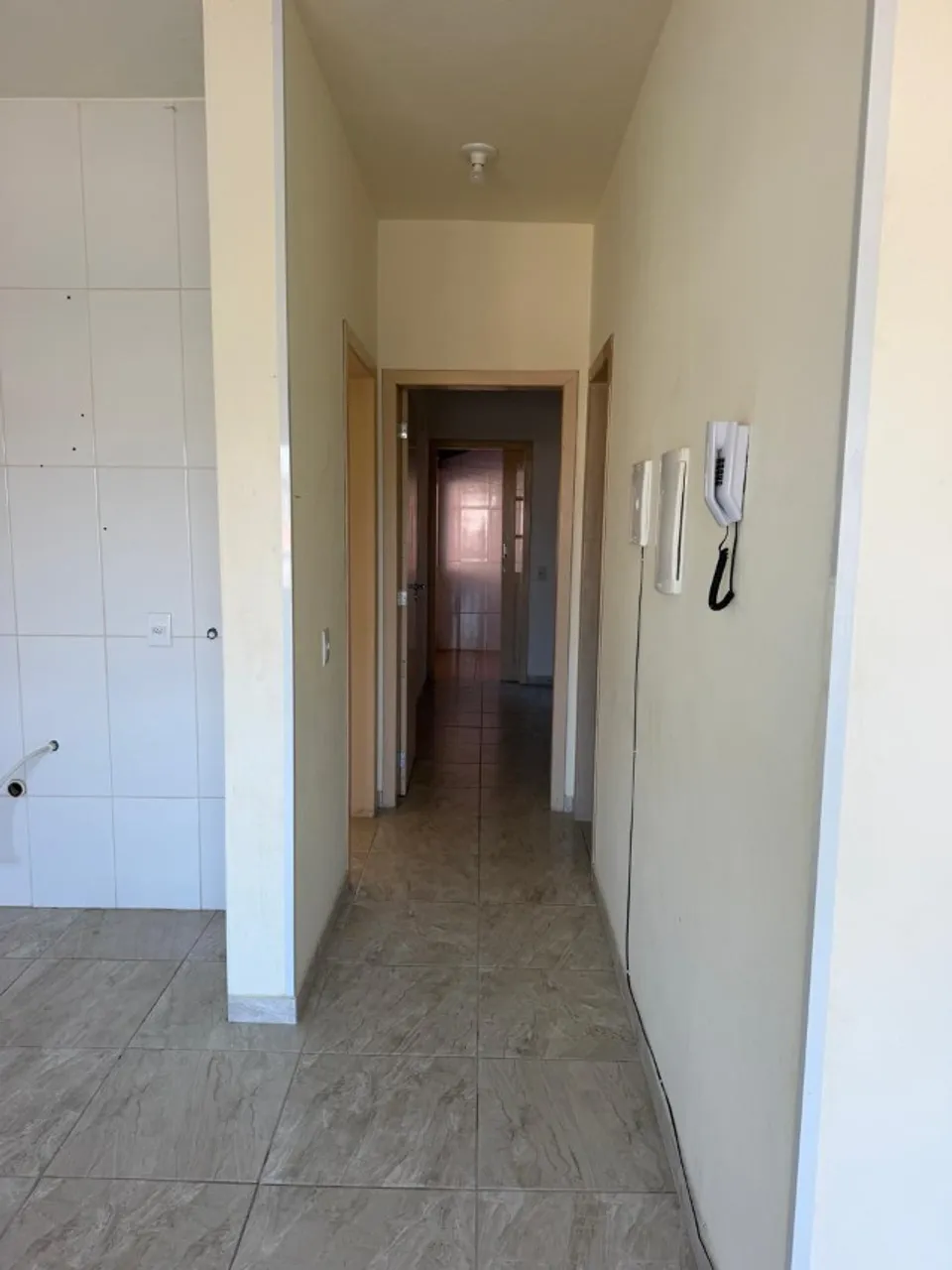 Квартира без мебели: 2 спальни и 1 ванная — photo 10