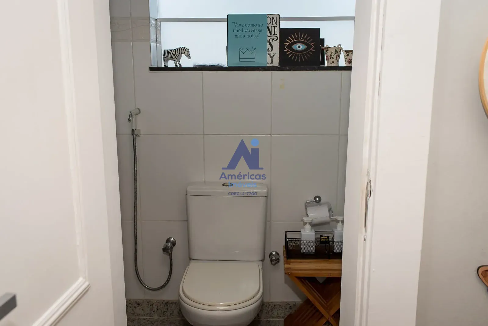 Unfurnished house with 4 bedrooms and 5 bathrooms — photo 10