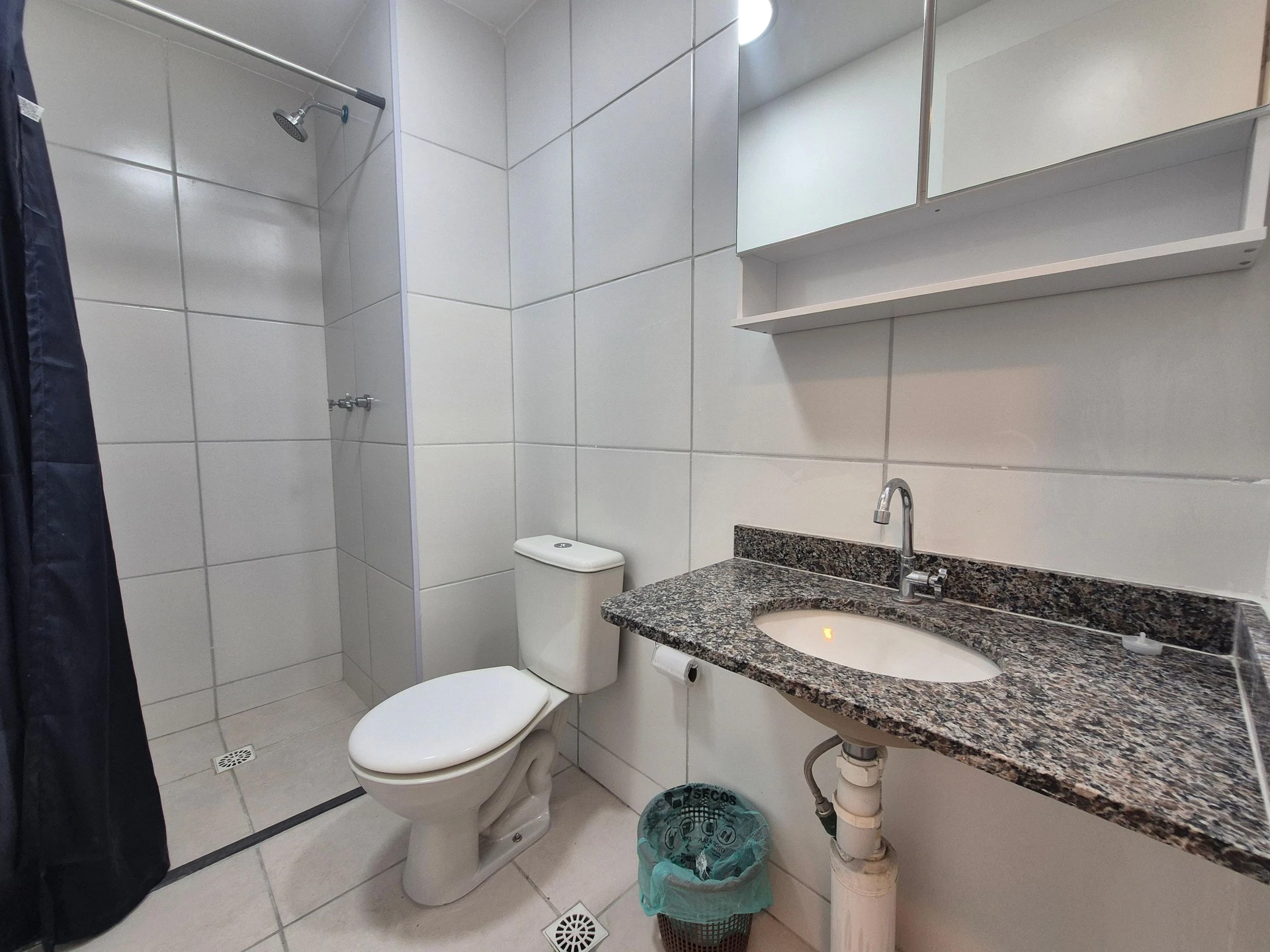 Apartamento com 3 quartos, 2 banheiros e varanda — photo 16