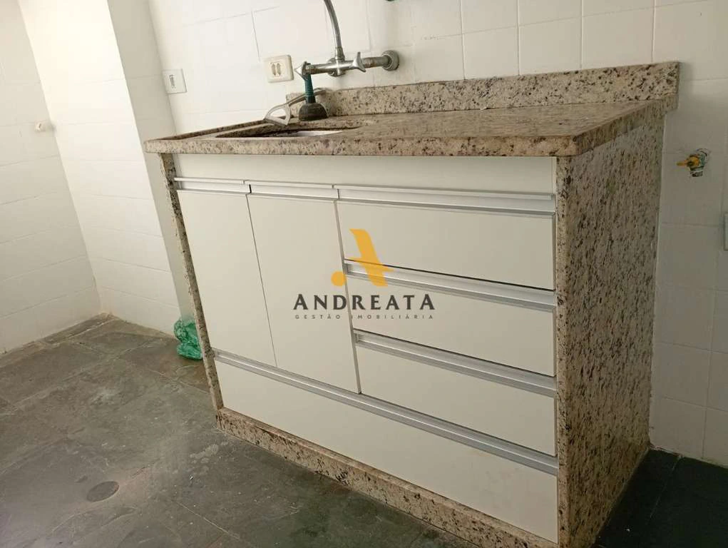 Apartamento de 1 quarto com cozinha fechada e vaga — photo 11