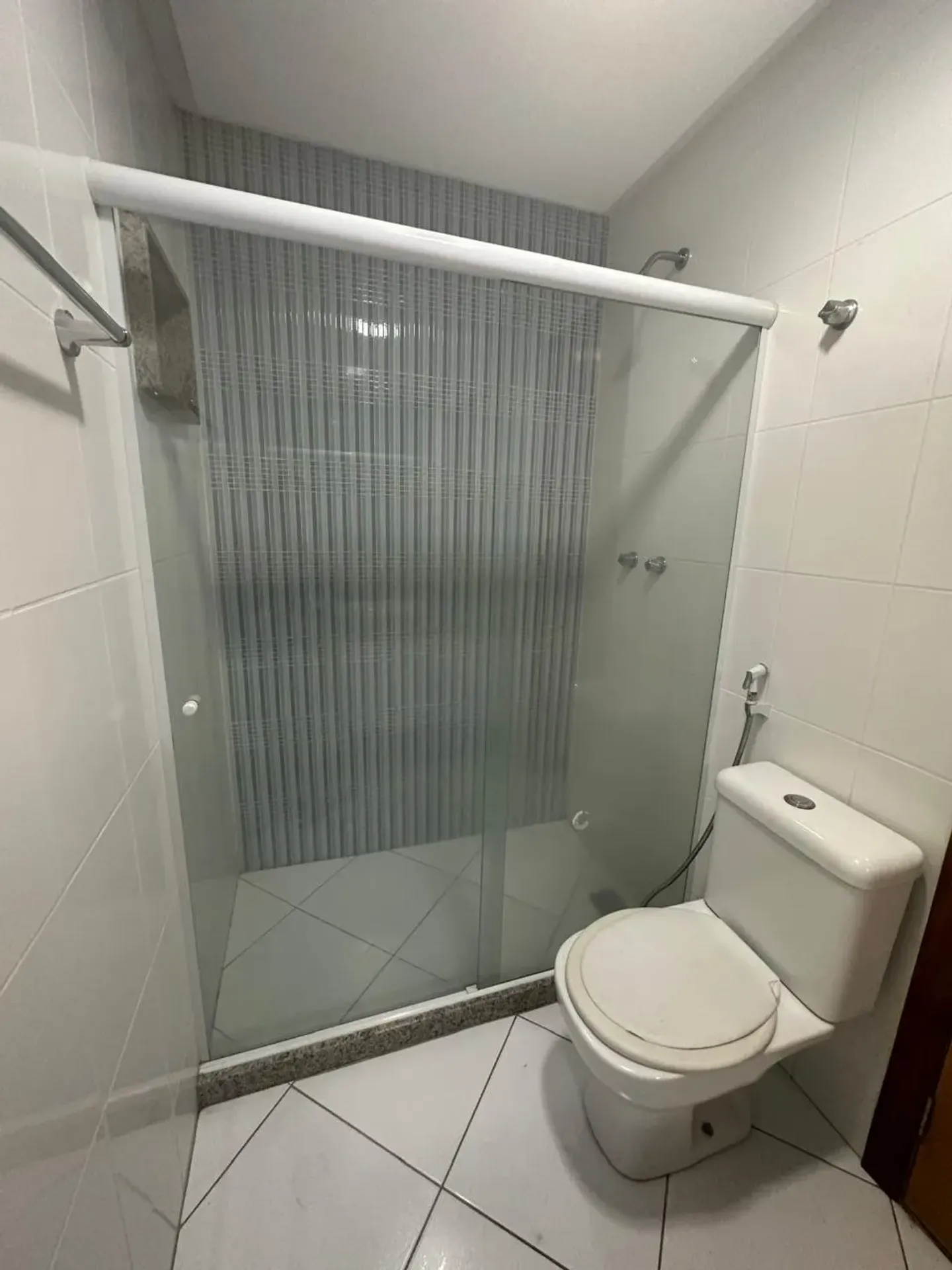 4 quartos e varanda envidraçada: apartamento de 265 m² — photo 9