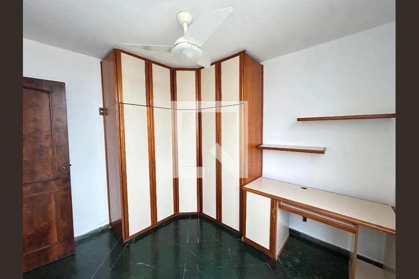 72 m² apartment with a mountain view and a home office — photo 7