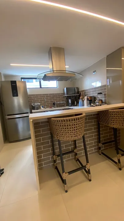 Apartamento amueblado con cocina abierta y 3 dormitorios — photo 2