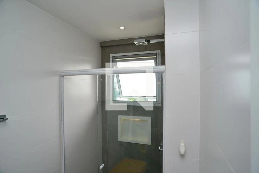 4-bedroom apartment with 250 m² and 3 en-suite baths — photo 8