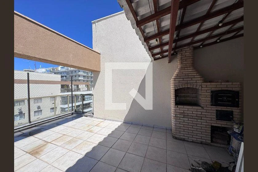 Rental apartment with 3 bedrooms and 211 m² — photo 25