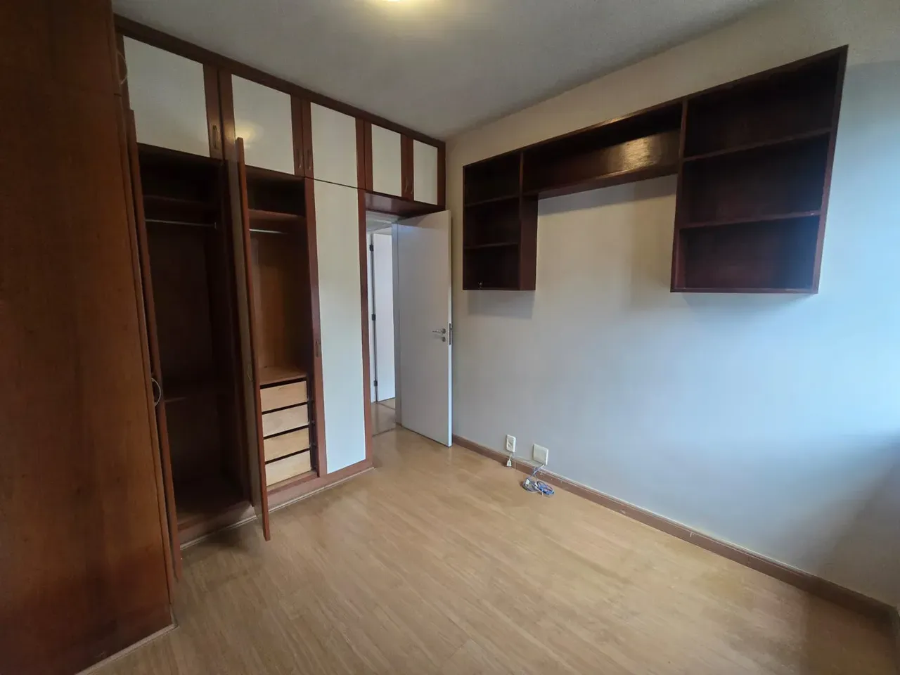 Apartment, 127 m², with a walk-in closet — photo 5