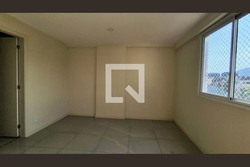 280 m² 4-bedroom apartment with en-suites and 2 parking — photo 27
