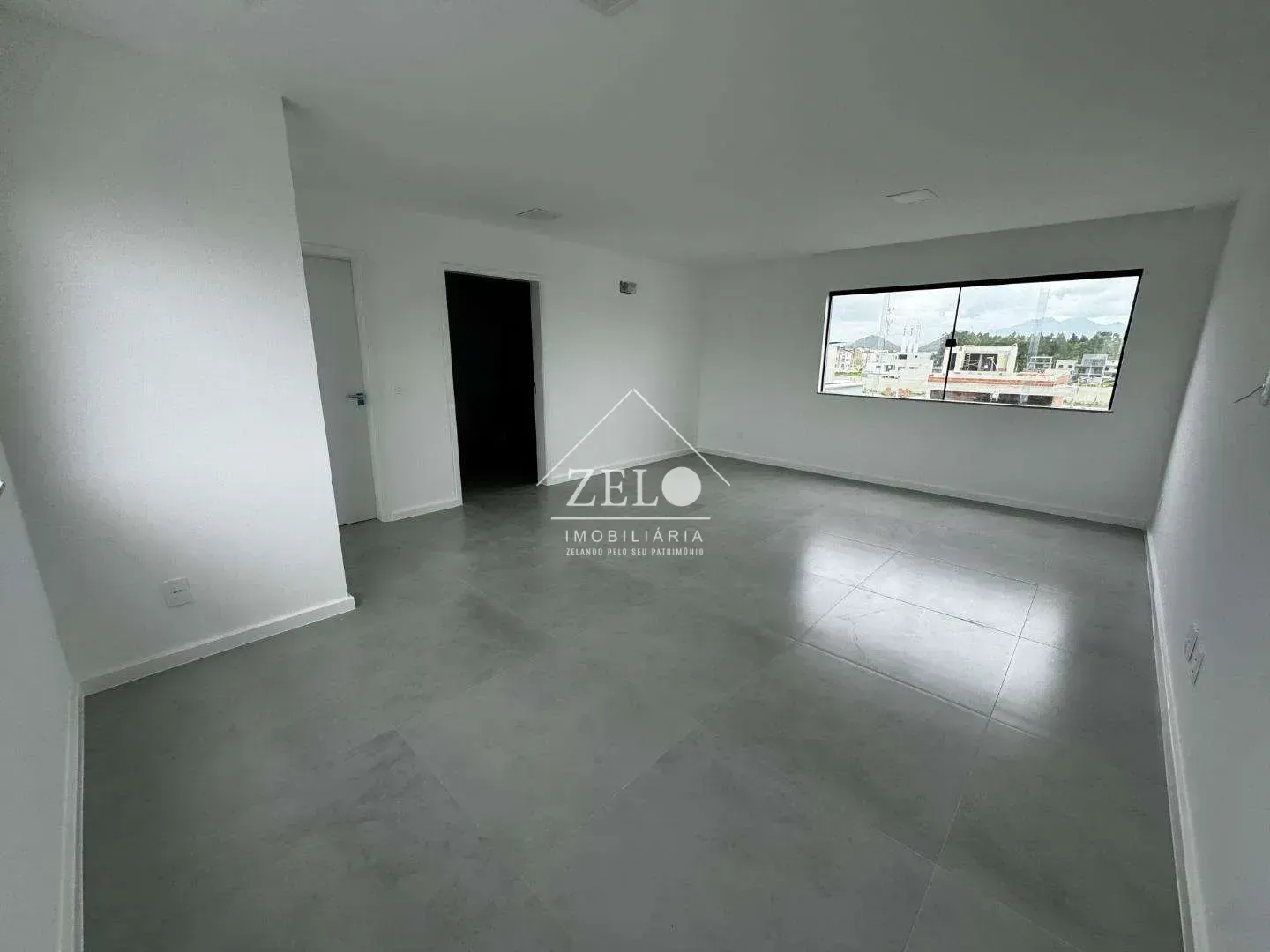 Casa com 4 quartos e 4 banheiros, cozinha integrada — photo 29