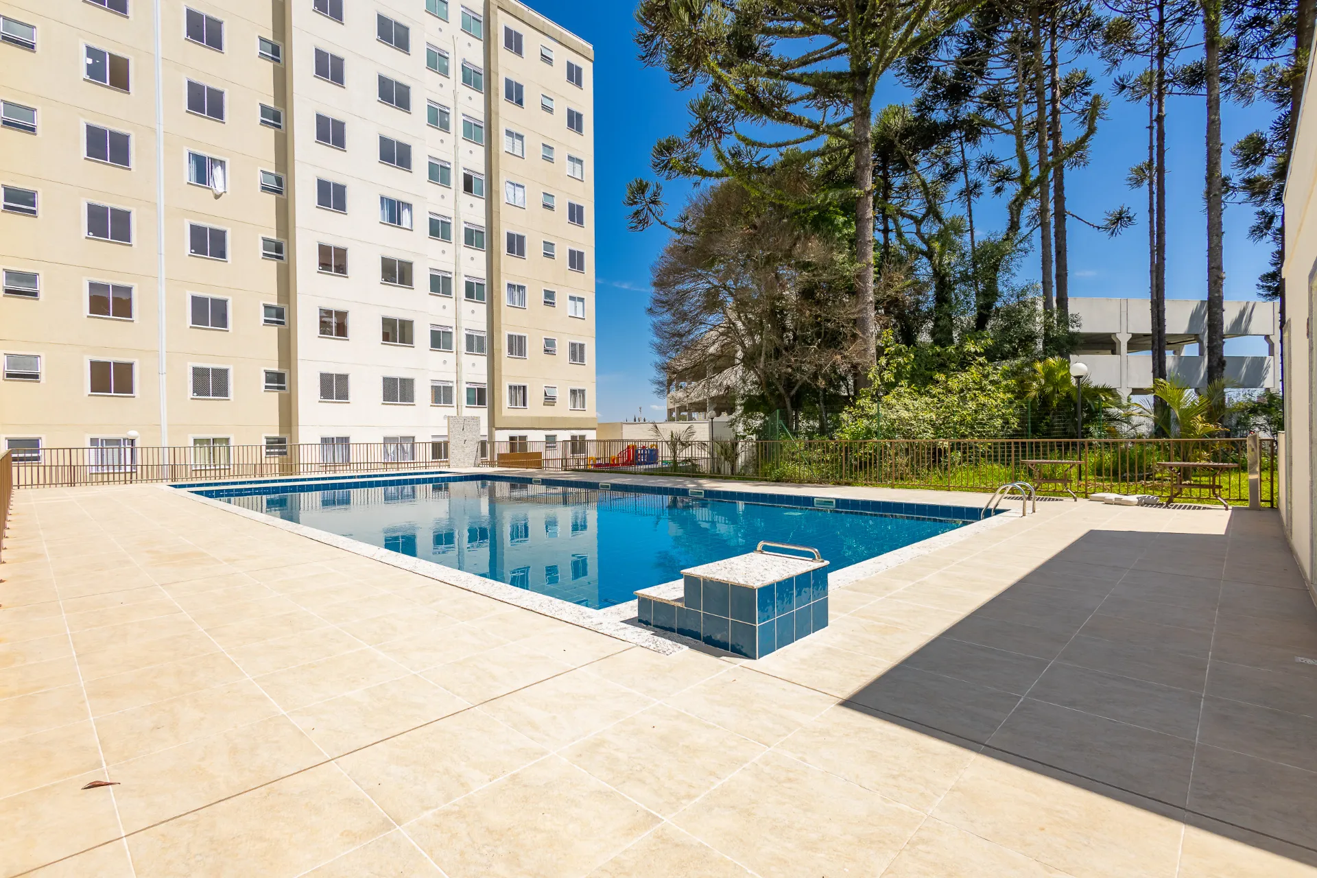Робоче місце та 2 спальні: квартира 42 м² — photo 41