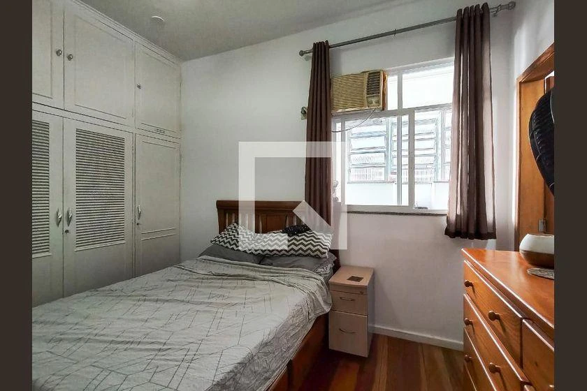 Rental apartment with 3 bedrooms and 208 m² — photo 23